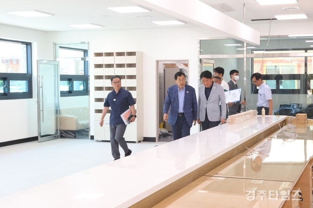 주낙영 경주시장, 중부·황오동 통합청사 건립 현장 점검